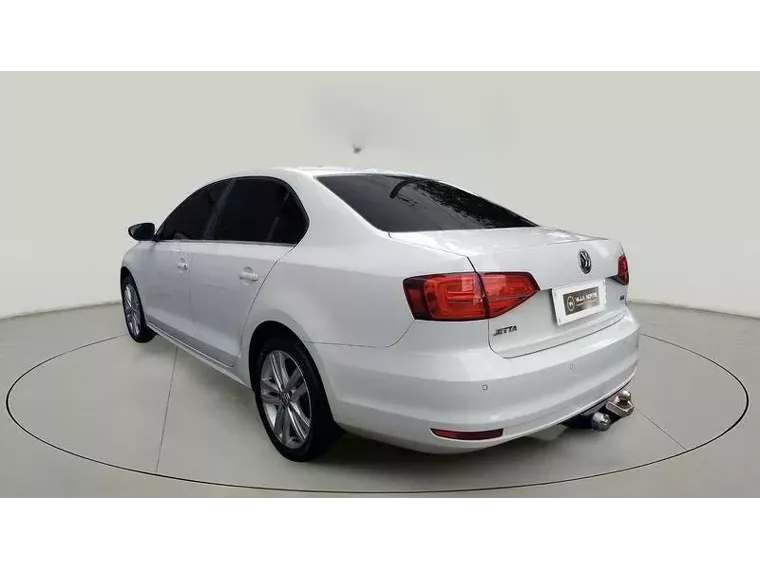 Volkswagen Jetta Branco 2