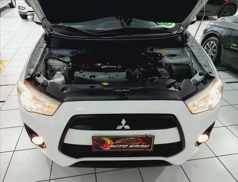 Mitsubishi ASX Branco 3