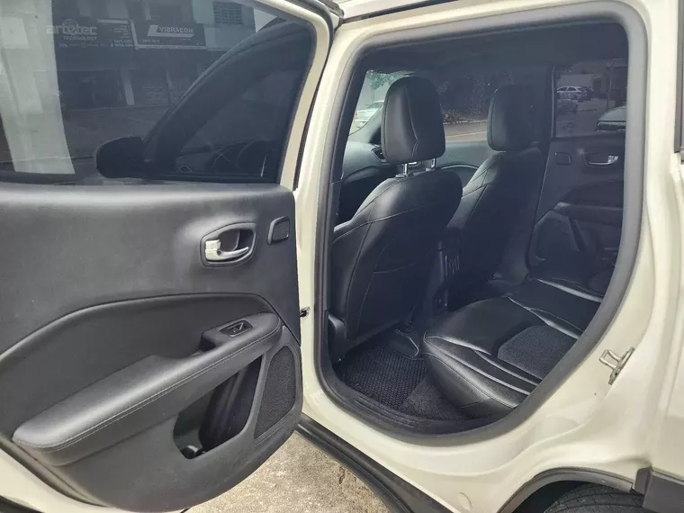 Jeep Compass Branco 8