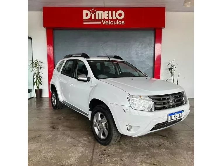 Renault Duster Branco 6