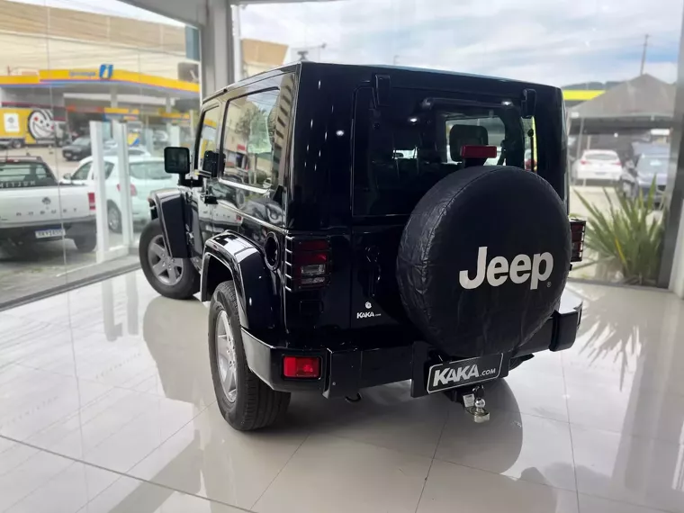 Jeep Wrangler Preto 6