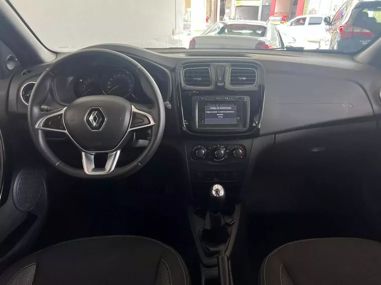 Renault Logan Cinza 6