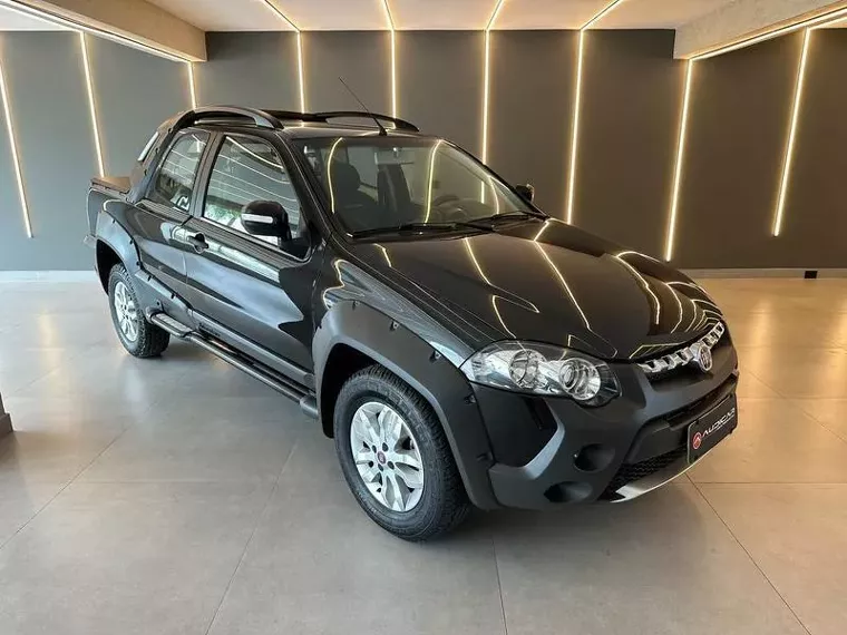 Fiat Strada Preto 15