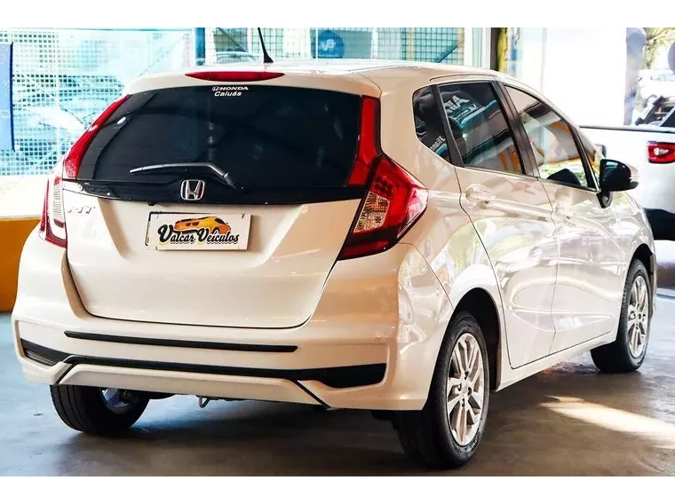 Honda FIT Branco 12