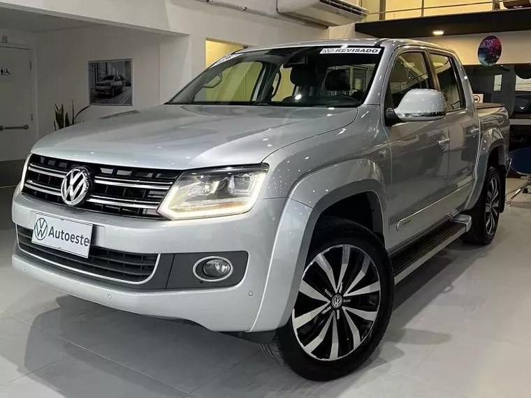 Volkswagen Amarok Prata 3