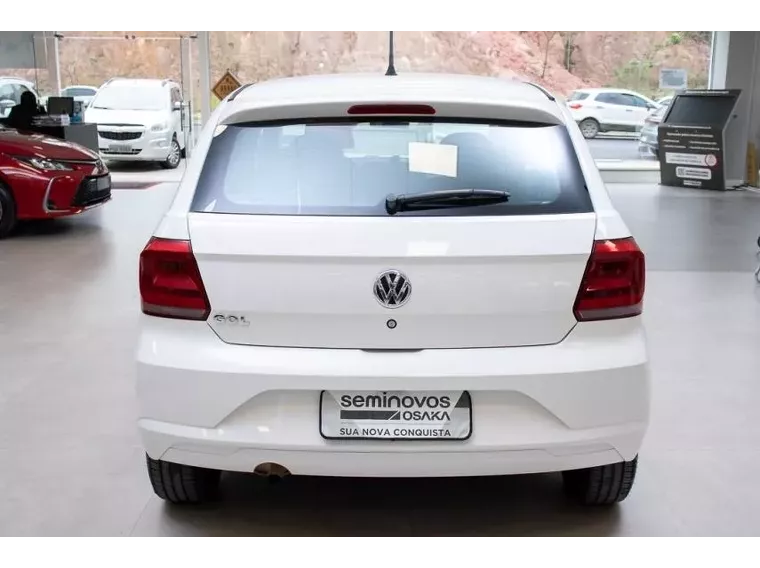 Volkswagen Gol Branco 9