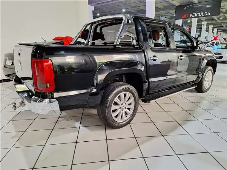 Volkswagen Amarok Preto 7