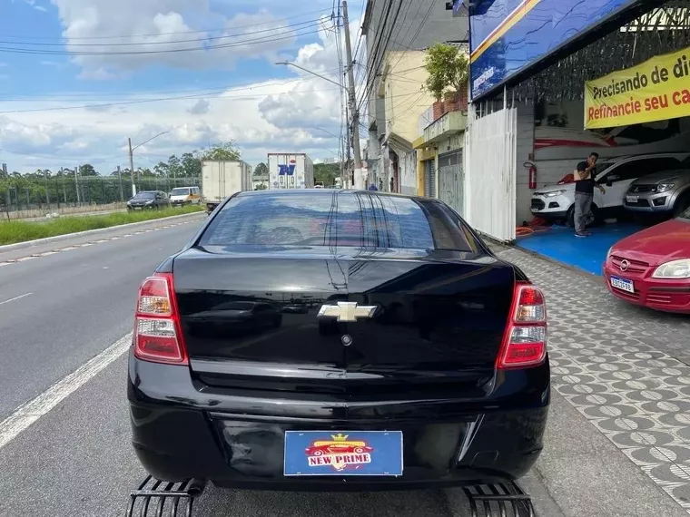 Chevrolet Cobalt Preto 10