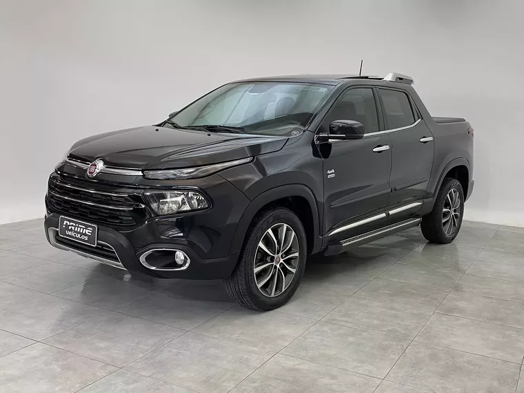 Fiat Toro Preto 1