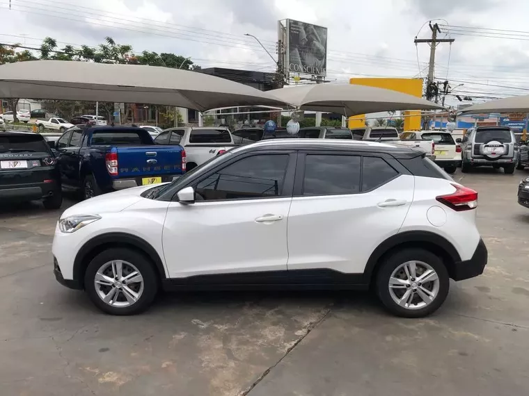 Nissan Kicks Branco 1