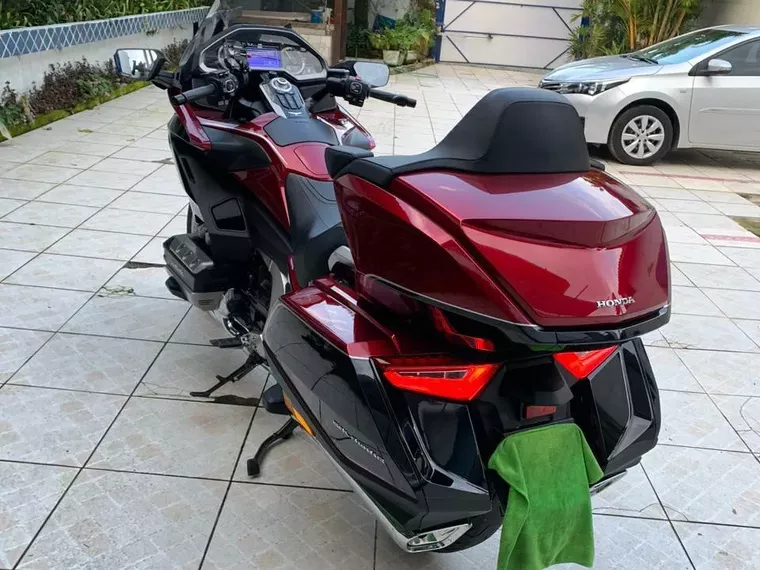 Honda Gold Wing Vermelho 5