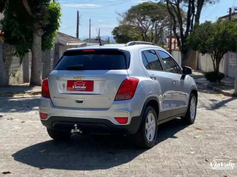 Chevrolet Tracker Prata 10