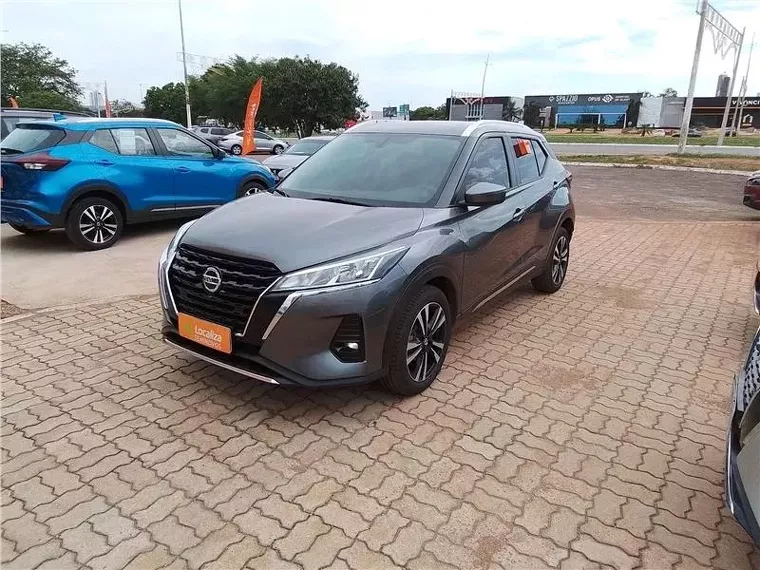 Nissan Kicks Cinza 7