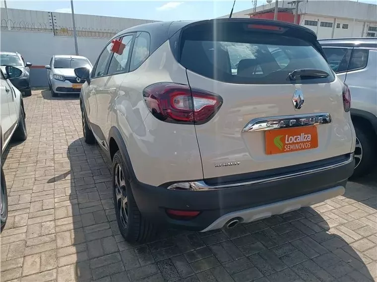 Renault Captur Bege 7