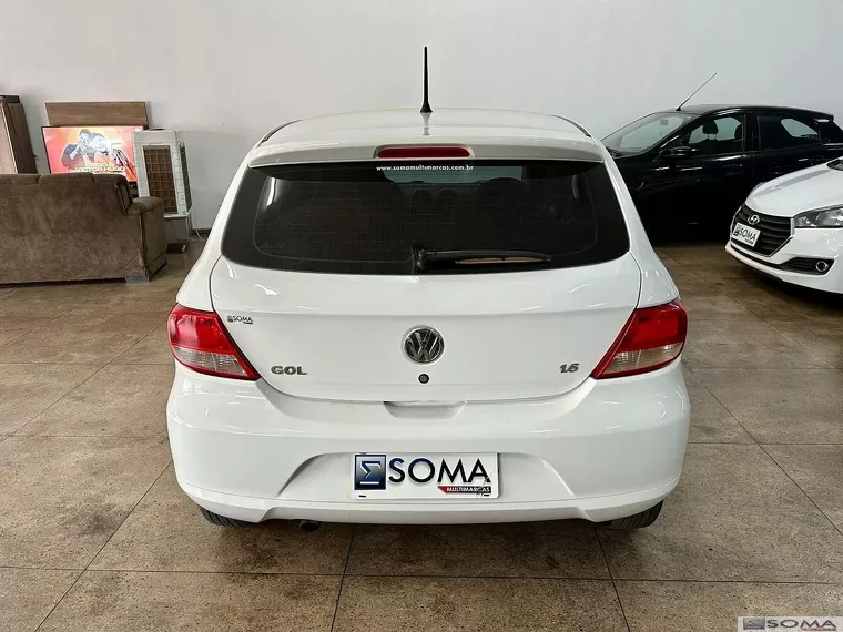 Volkswagen Gol Branco 4