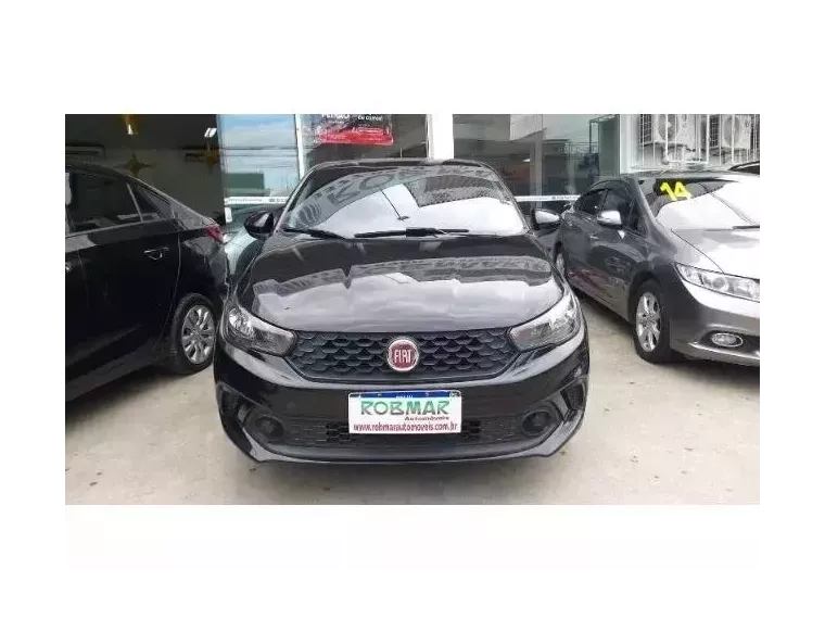 Fiat Argo Preto 4