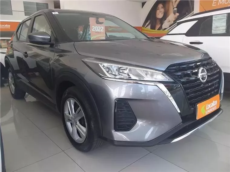 Nissan Kicks Cinza 3