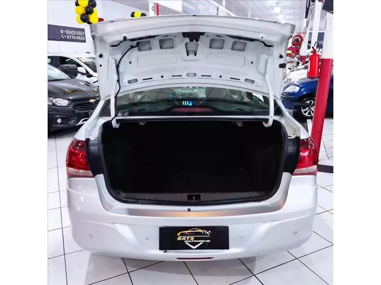 Chevrolet Cobalt Prata 15