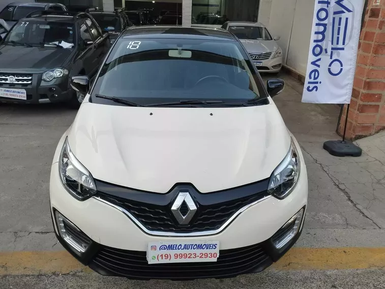 Renault Captur Bege 6