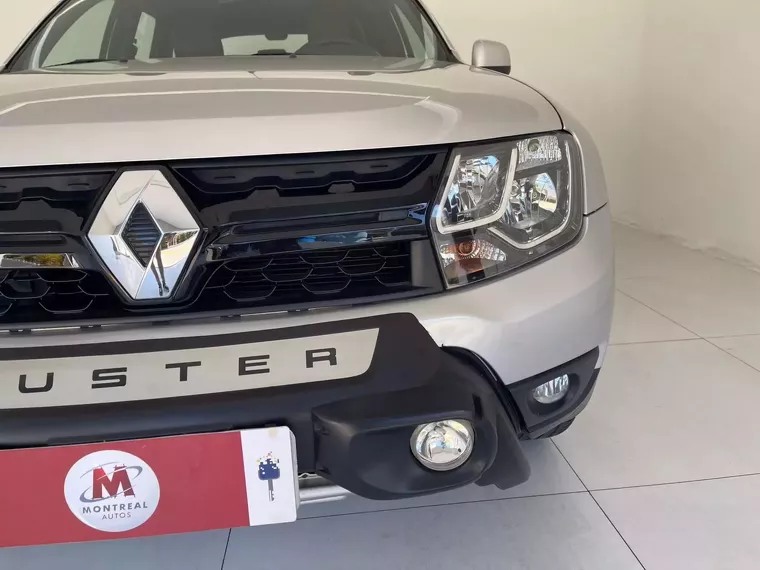 Renault Duster Prata 6