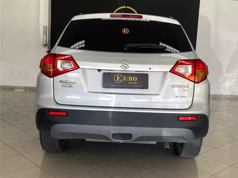 Suzuki Vitara Branco 14