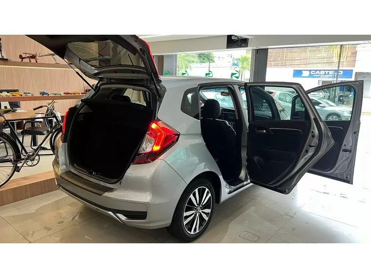 Honda FIT Prata 6