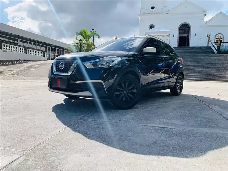 Nissan Kicks Preto 1