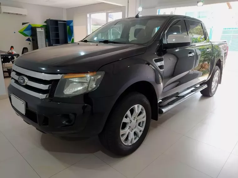 Ford Ranger Preto 11