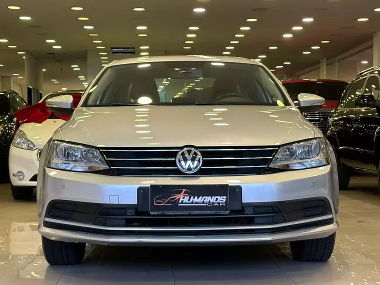 Volkswagen Jetta Prata 6