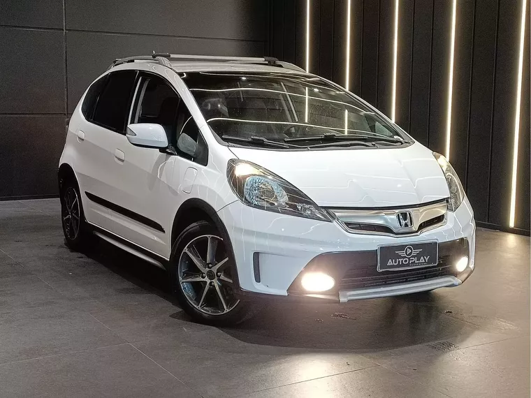 Honda FIT Branco 1