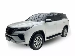 Toyota Hilux SW4