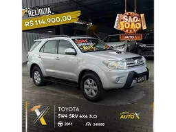 Toyota Hilux SW4