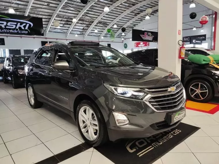 Chevrolet Equinox Cinza 4