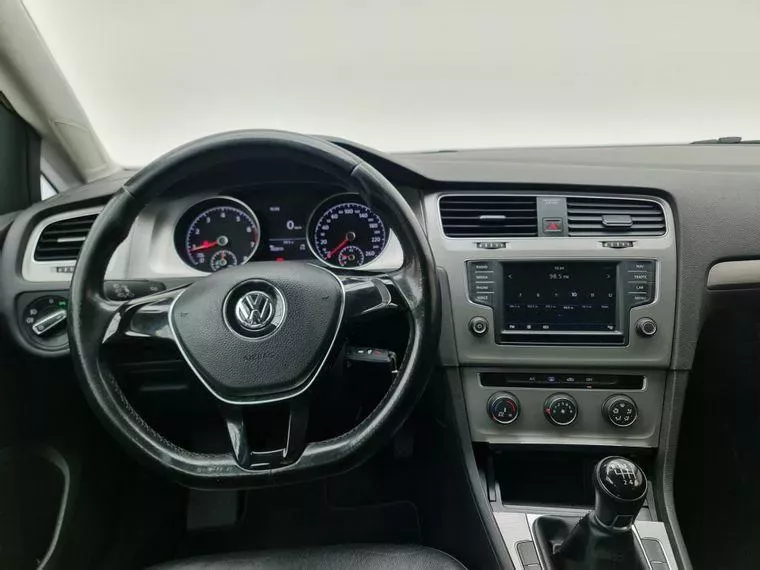 Volkswagen Golf Preto 14