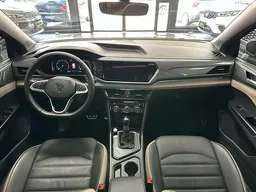 Volkswagen Taos