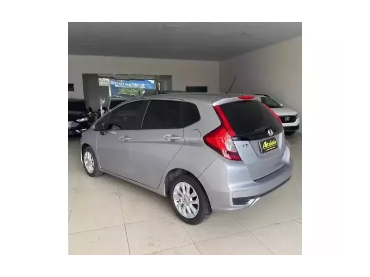 Honda FIT Prata 3