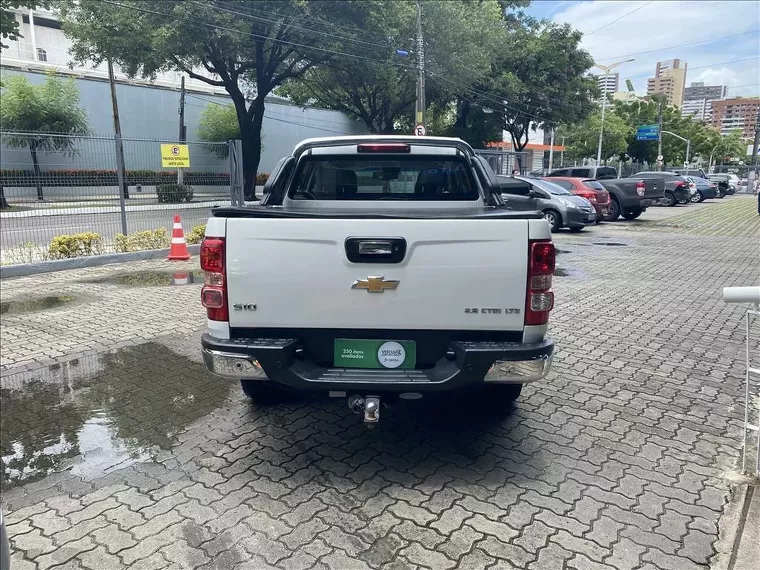 Chevrolet S10 Branco 3