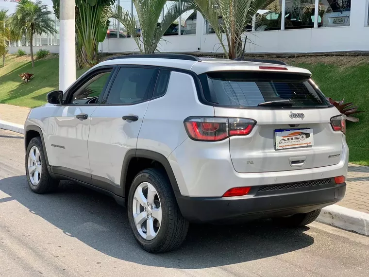 Jeep Compass Branco 12