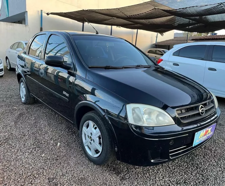 Chevrolet Corsa Preto 1