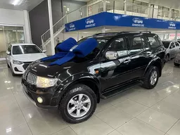 Mitsubishi Pajero Dakar