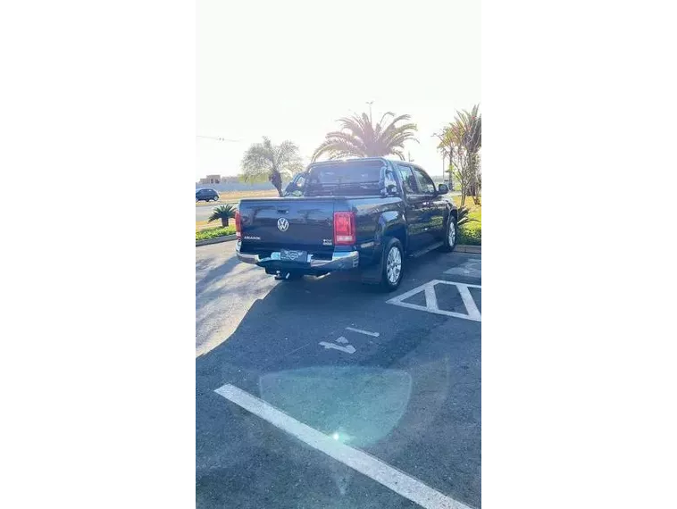 Volkswagen Amarok Preto 11