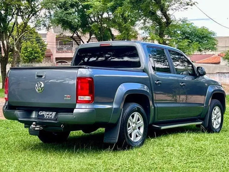 Volkswagen Amarok Cinza 7