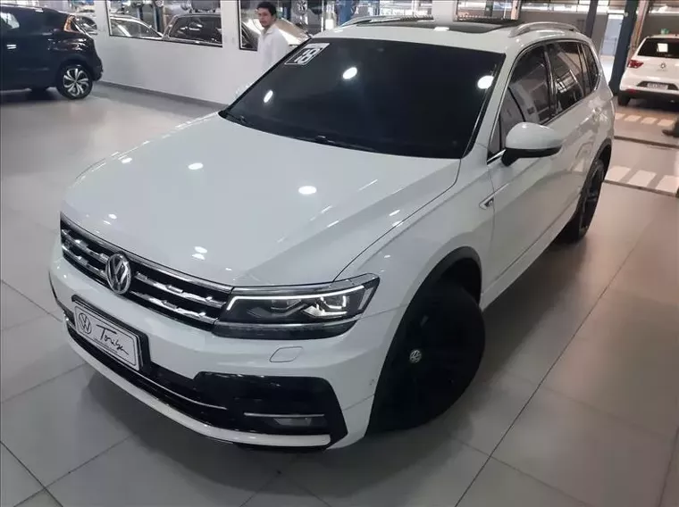 Volkswagen Tiguan Branco 3