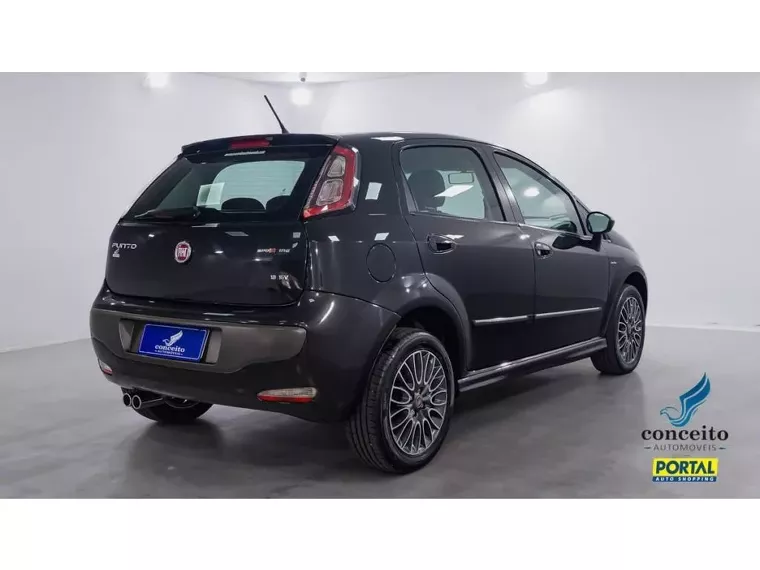 Fiat Punto Preto 6