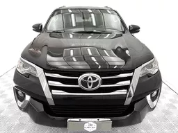 Toyota Hilux SW4