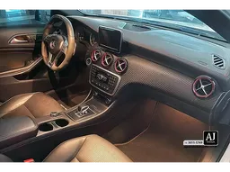 Mercedes-benz A 45 AMG