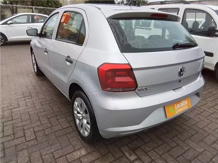 Volkswagen Gol Prata 8