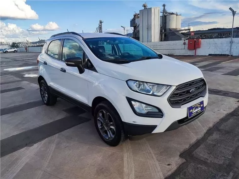 Ford Ecosport Branco 9