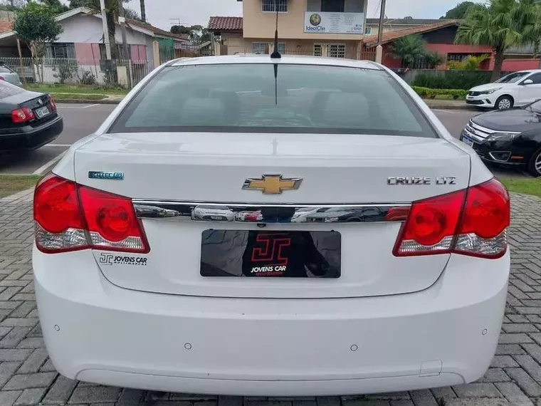 Chevrolet Cruze Branco 11