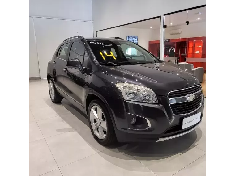 Chevrolet Tracker Cinza 4